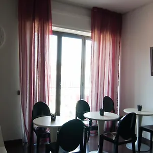 Bed & Breakfast Eh13 Luxury, Aeroporto di Catania Fontana Rossa